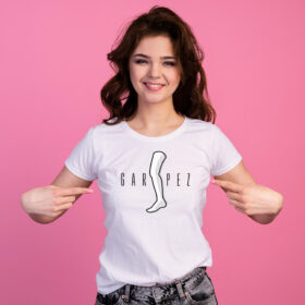 New Indastria T-shirt Gamba di legno Garpez fan art AGG 6 New Indastria Newind 1051 Gamba di legno Garpez fan art cult W