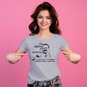 iMage 0771 Lei gioca a stecca Biliardo Fantozzi W