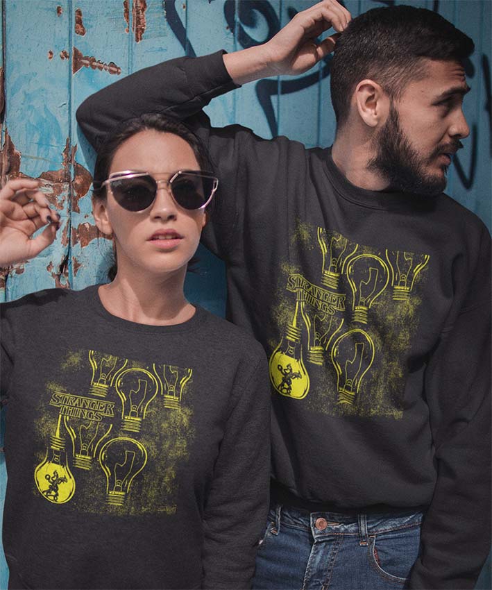 Felpa Girocollo Lampadine Mondo del Sottosopra STRANGER New Indastria 2 New Indastria Felpa Girocollo Lampadine Mondo del Sottosopra STRANGER New Indastria - immagine 2