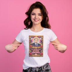 T-shirt SILVIO SIETE DEI POVERI COMUNISTI New Indastria 6 New Indastria IND 0322 SILVIO SIETE DEI POVERI COMUNISTI TW