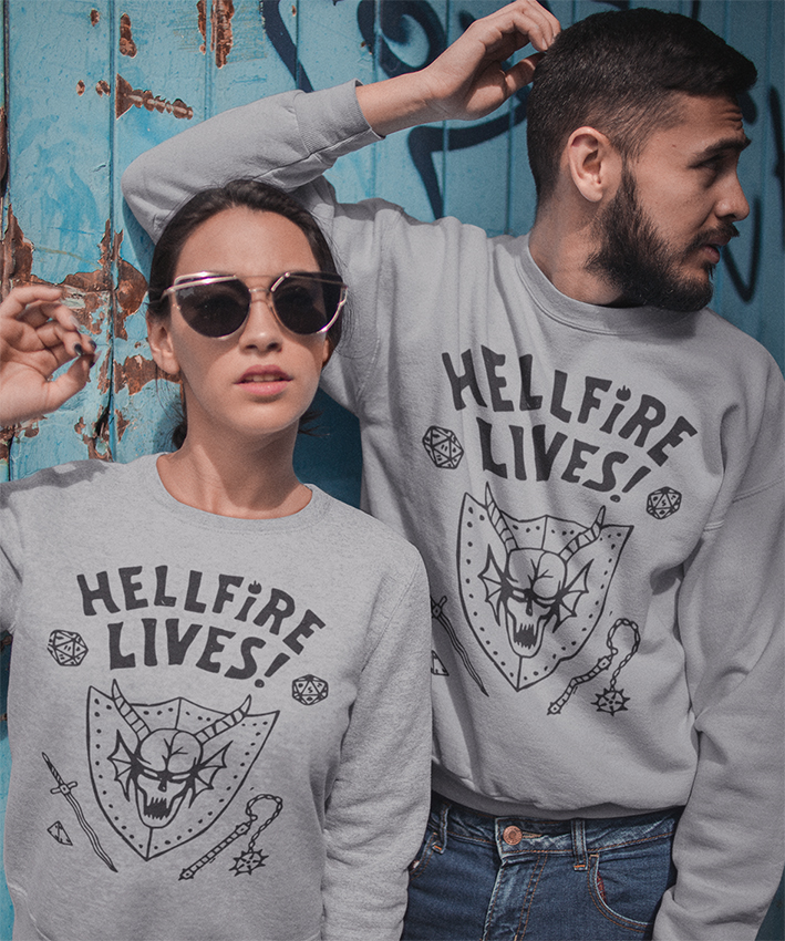 Felpa girocollo Hellfire Lives Stranger Things New Indastria 2 New Indastria Felpa girocollo Hellfire Lives Stranger Things New Indastria - immagine 2